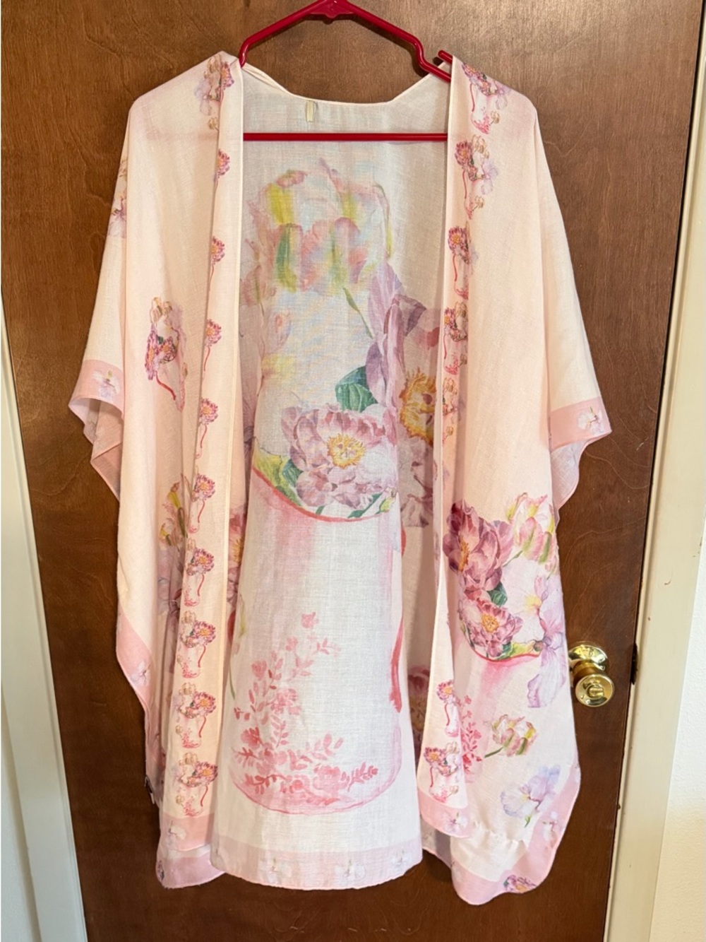 ✨ 2/$25 or 3/$30 SALE - Light Pink Floral Kimono Cover-Up